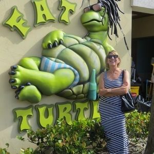 Meet your Posher, Pat